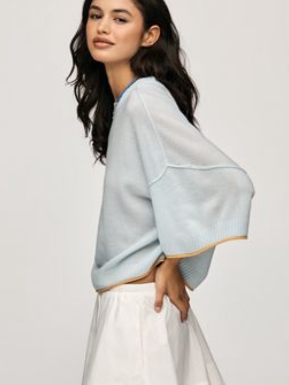Light Blue Cropped Cachmere Knit Top with Contrast Trim